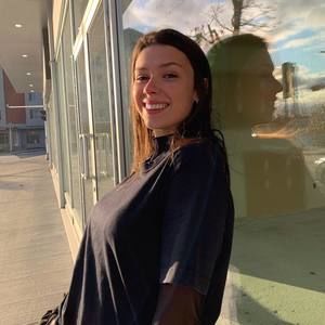 Meet your Posher, Laurence